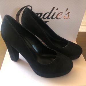Candies black platform pumps